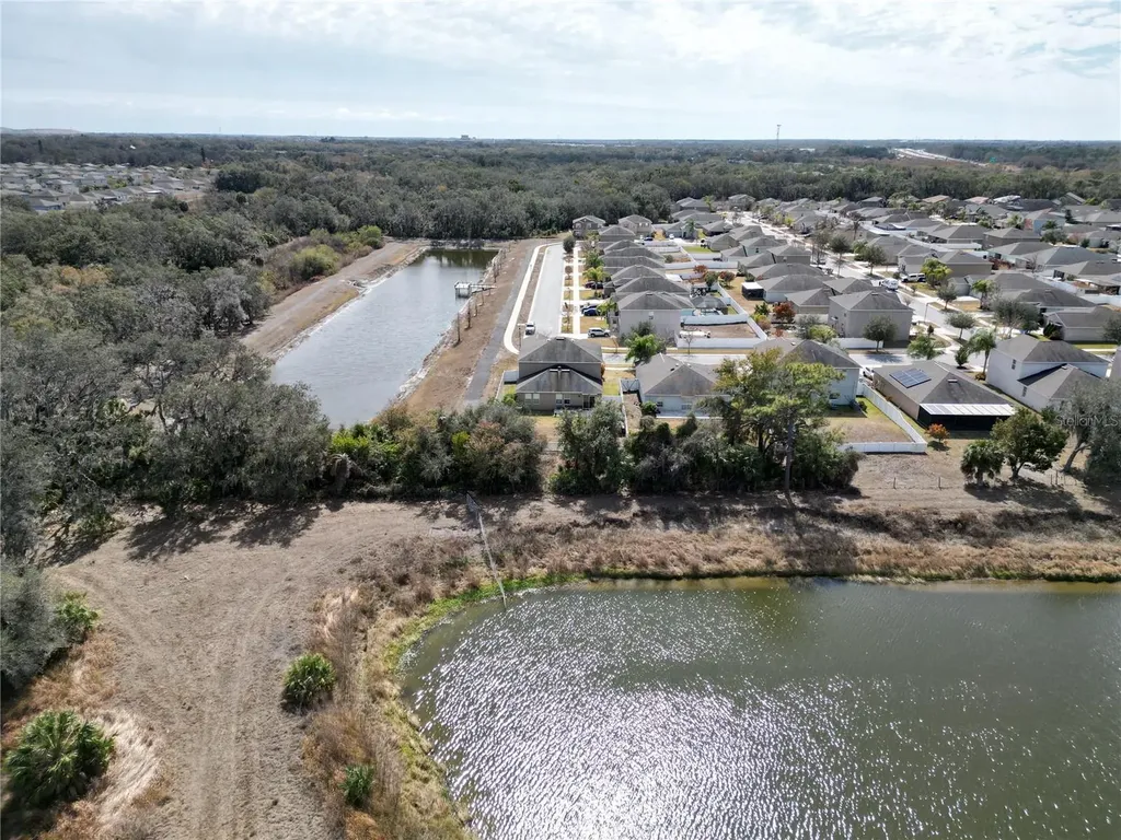 12631 Flatwood Creek Drive Gibsonton FL 33534