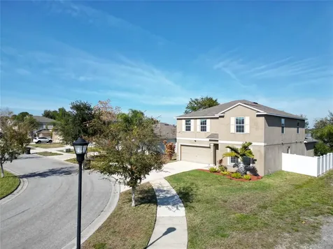 12631 Flatwood Creek Drive Gibsonton FL 33534