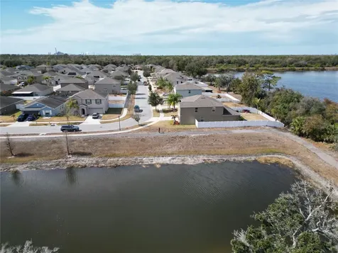 12631 Flatwood Creek Drive Gibsonton FL 33534