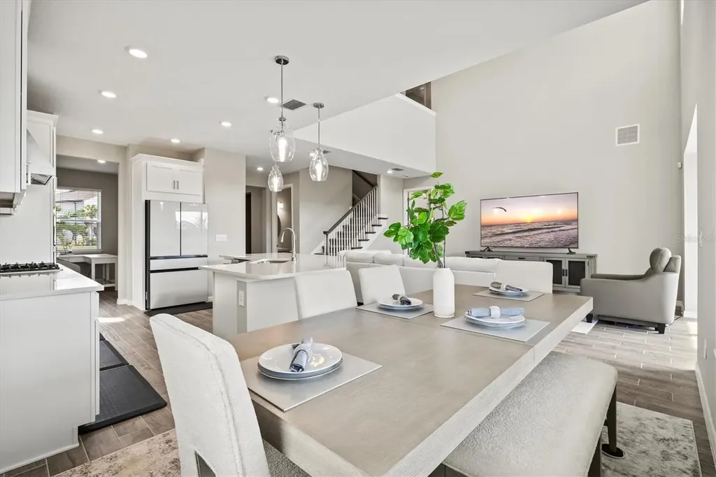 9312 Tequila Sunrise Drive Sarasota FL 34241