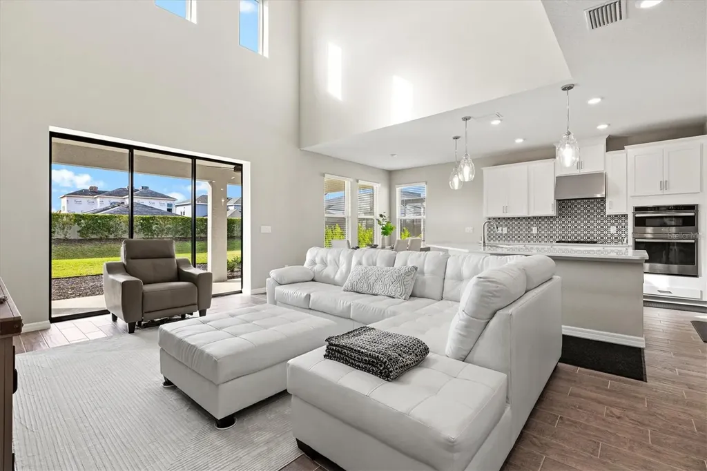 9312 Tequila Sunrise Drive Sarasota FL 34241