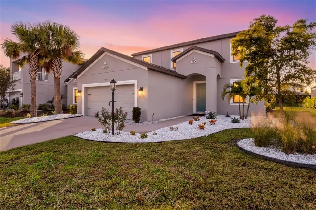 9312 Tequila Sunrise Drive Sarasota FL 34241