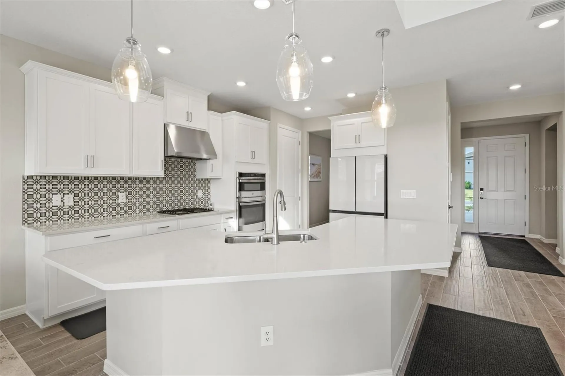9312 Tequila Sunrise Drive Sarasota FL 34241