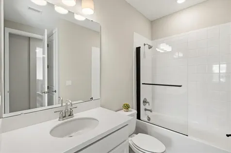 9312 Tequila Sunrise Drive Sarasota FL 34241