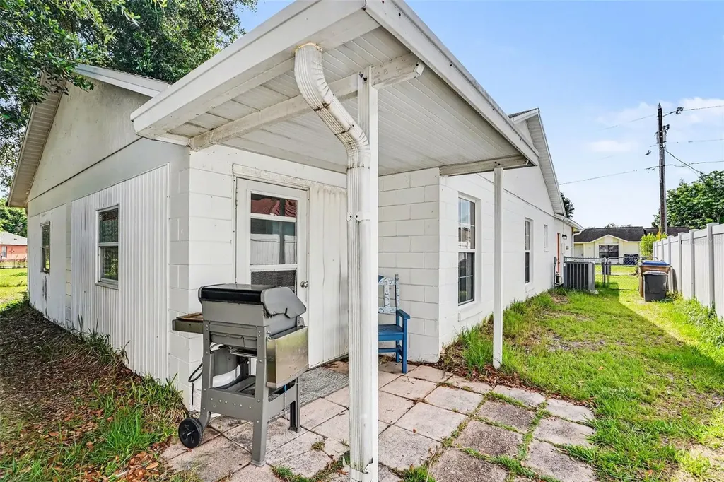 330 Cortez Court Kissimmee FL 34758