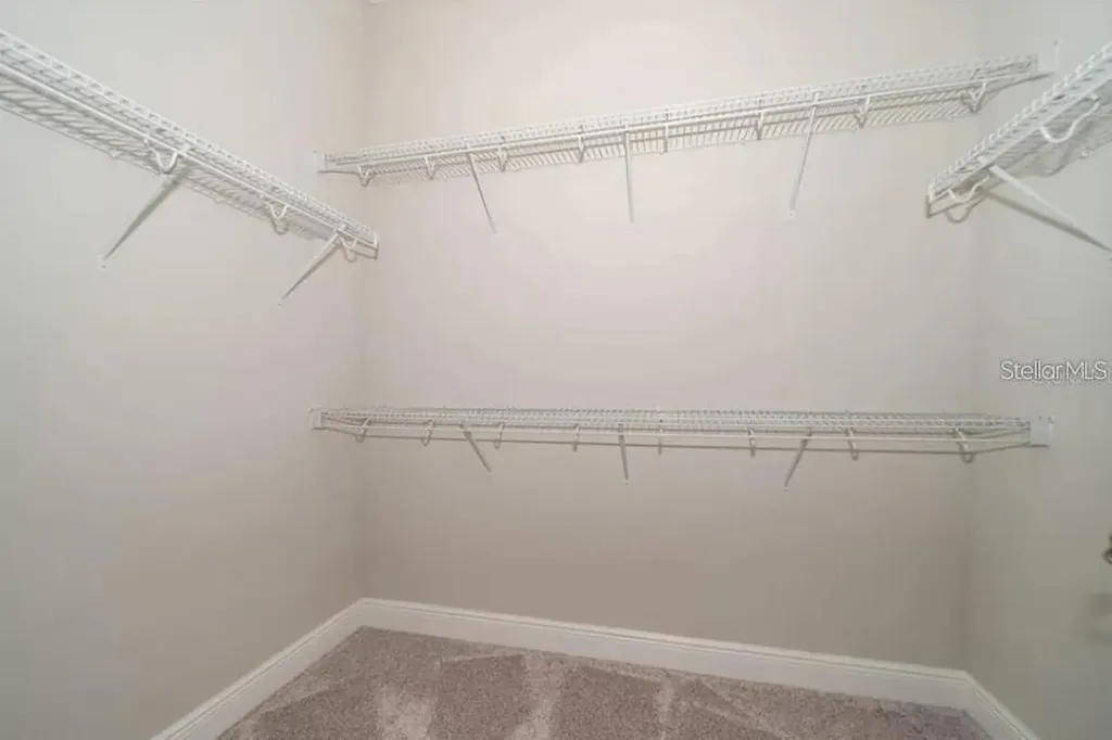 10425 Siddington Drive Orlando FL 32832