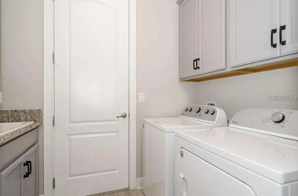 10425 Siddington Drive Orlando FL 32832