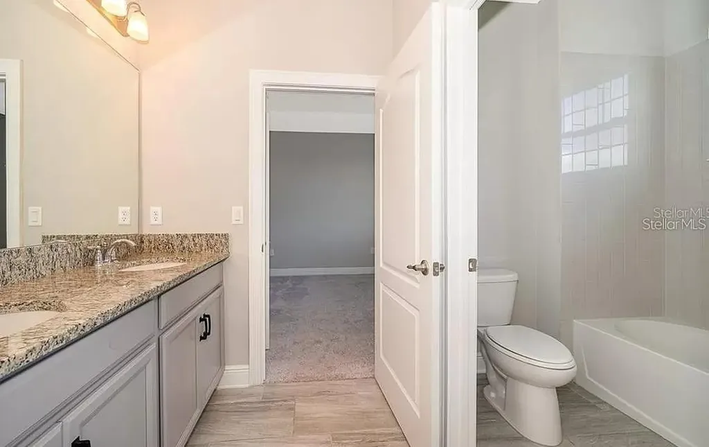 10425 Siddington Drive Orlando FL 32832
