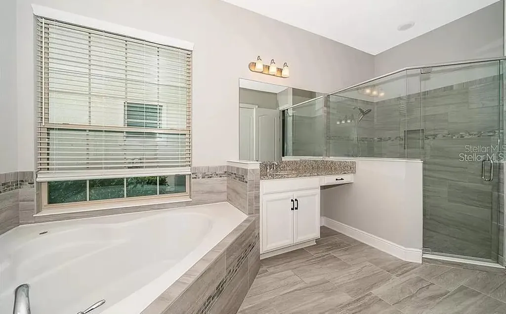 10425 Siddington Drive Orlando FL 32832
