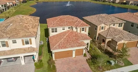 10425 Siddington Drive Orlando FL 32832