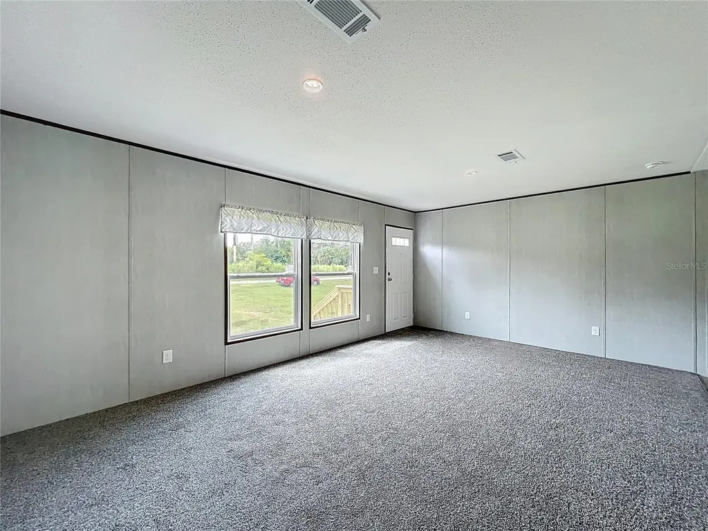 8969 W Candleglow Street Crystal River FL 34428
