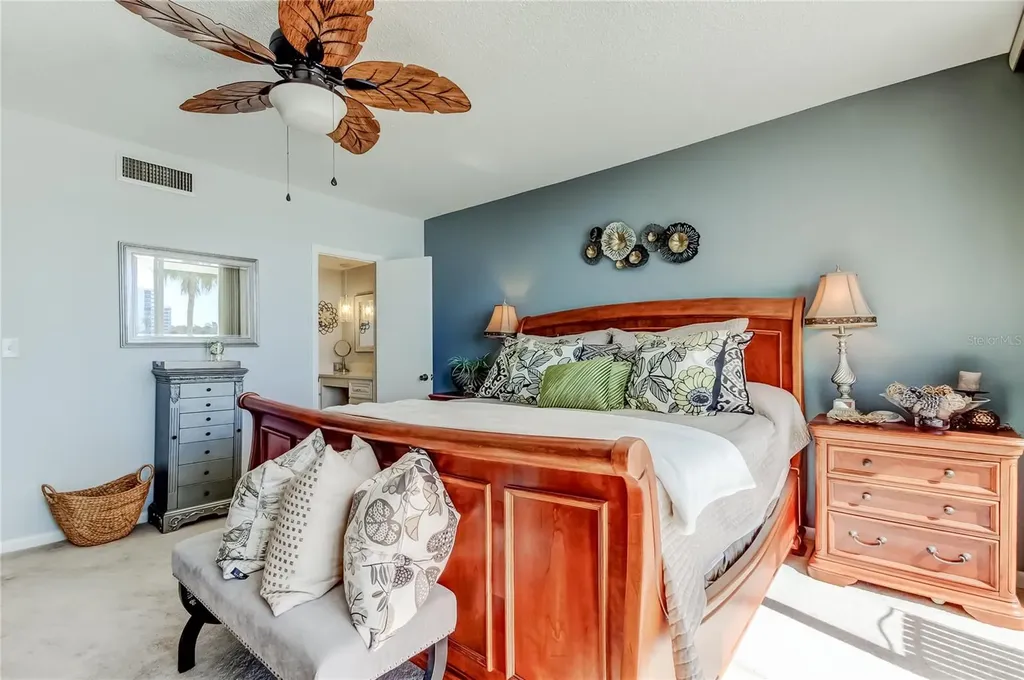 100 Pierce Street Clearwater FL 33756