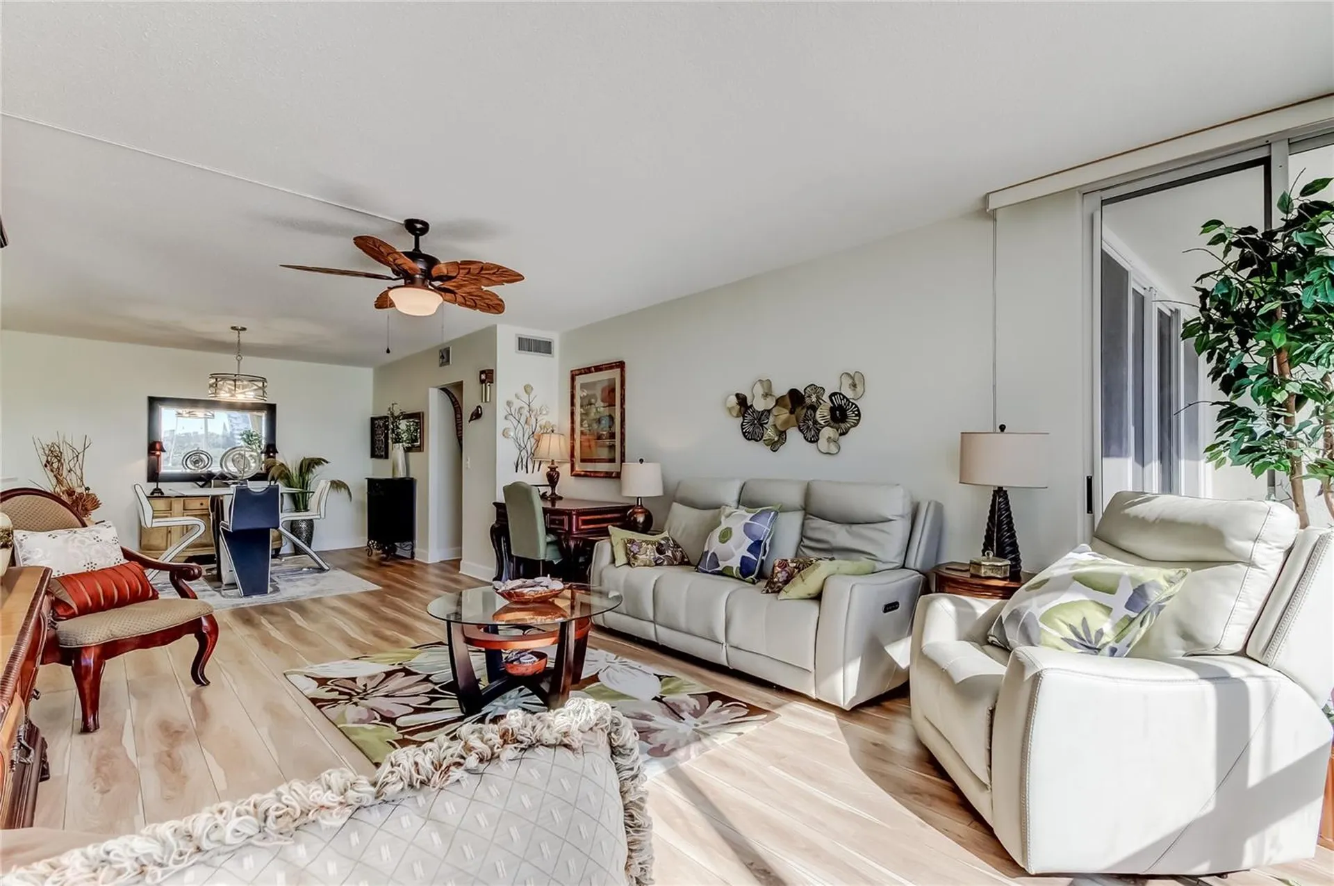 100 Pierce Street Clearwater FL 33756