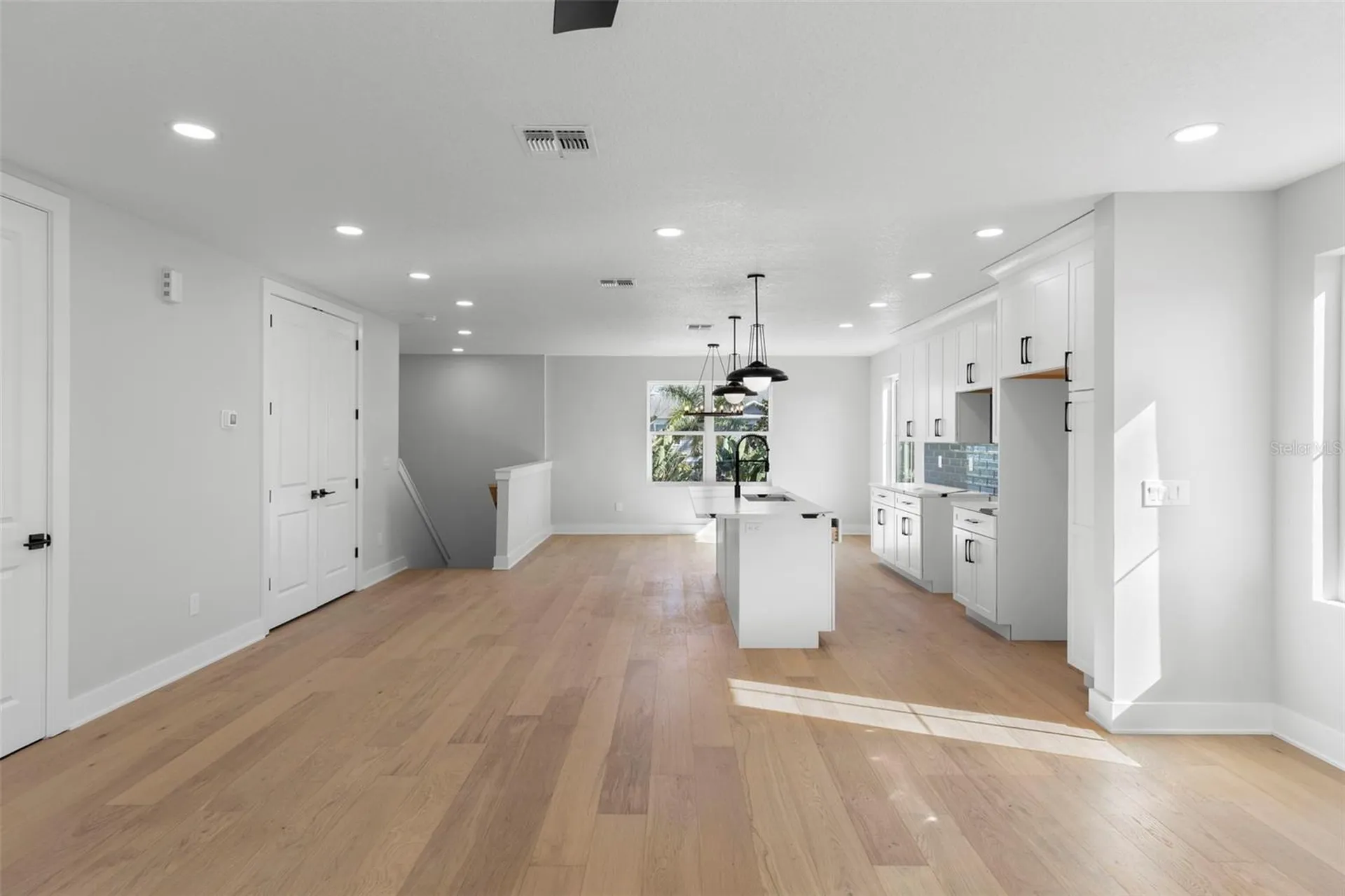 4208 W Carmen Street Tampa FL 33609