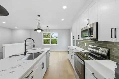 4208 W Carmen Street Tampa FL 33609