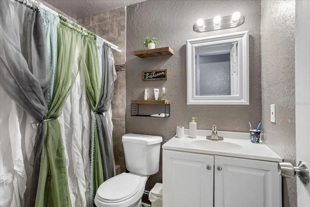 4781 Piedmont Court Orlando FL 32811