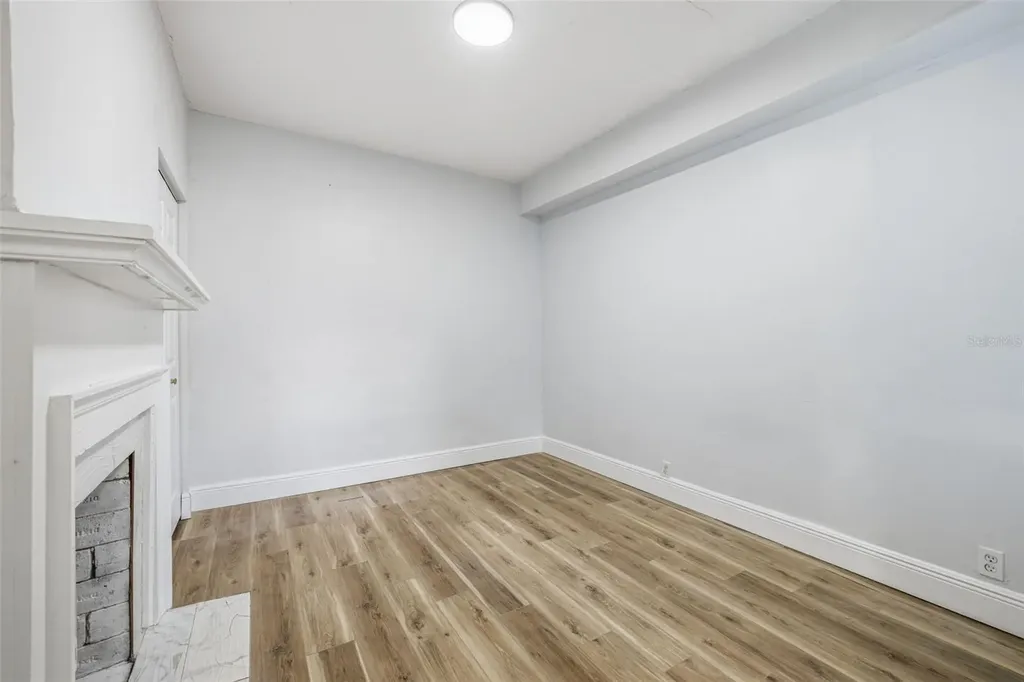 308 E Hanna Avenue Tampa FL 33604