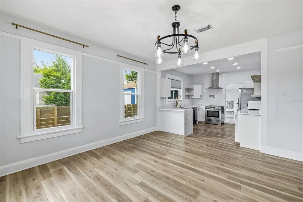 308 E Hanna Avenue Tampa FL 33604