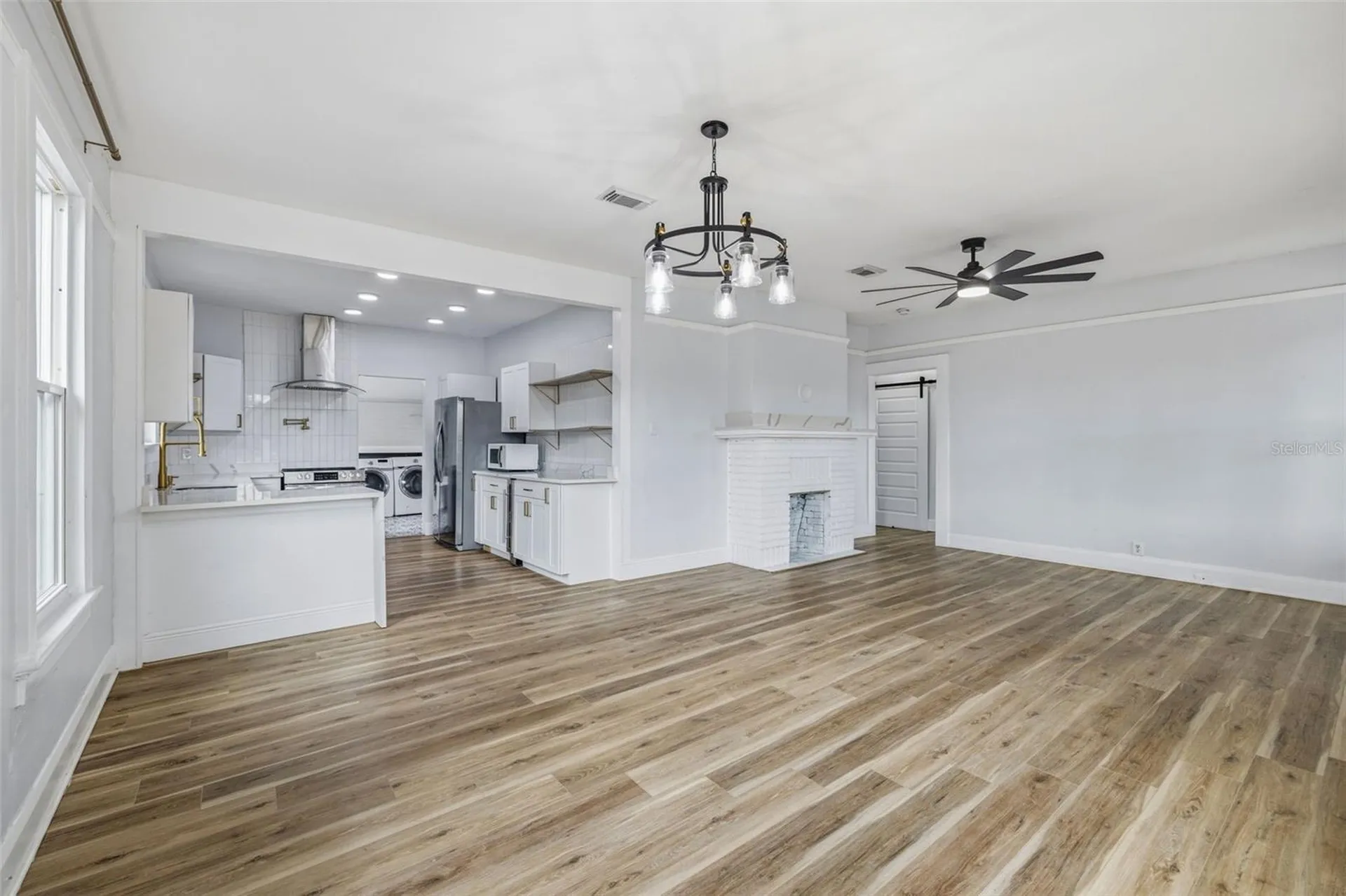 308 E Hanna Avenue Tampa FL 33604