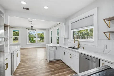 308 E Hanna Avenue Tampa FL 33604