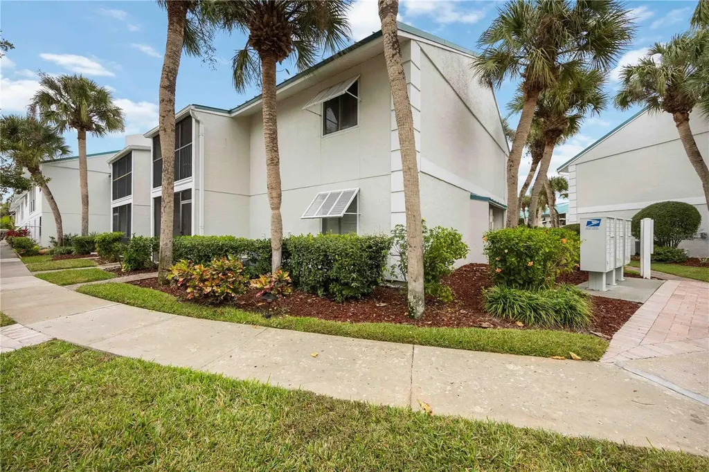 5631 Midnight Pass Road Sarasota FL 34242