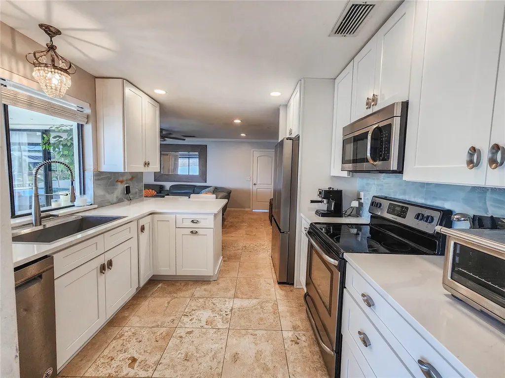 24 Claridge Court S Palm Coast FL 32137