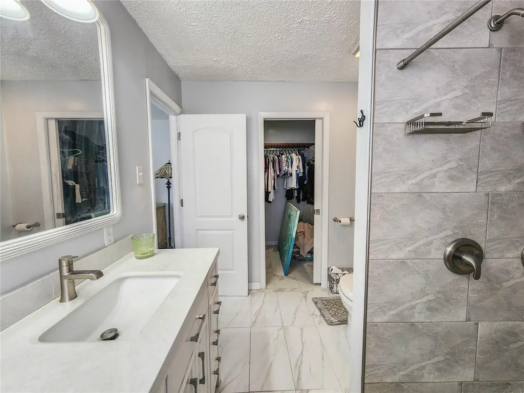 24 Claridge Court S Palm Coast FL 32137