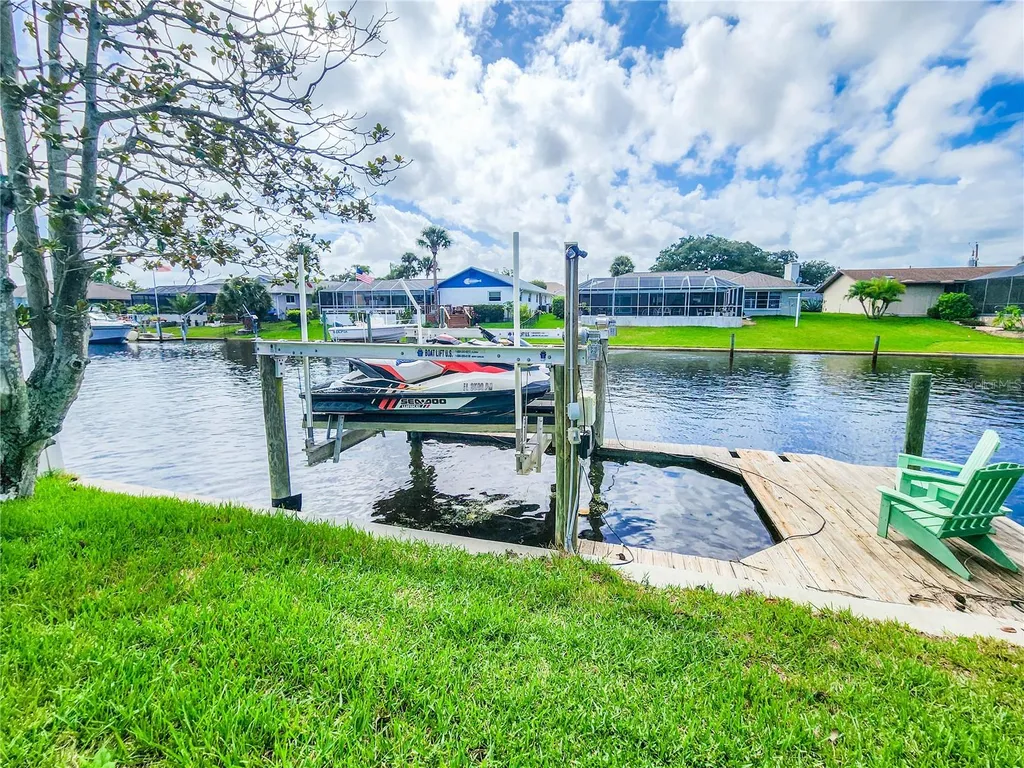 24 Claridge Court S Palm Coast FL 32137