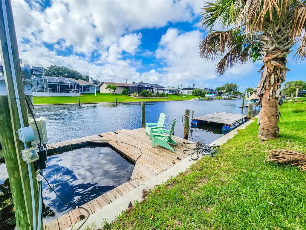 24 Claridge Court S Palm Coast FL 32137