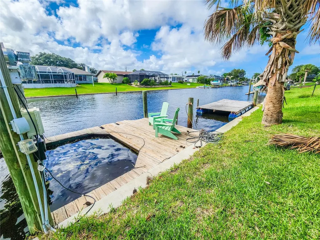 24 Claridge Court S Palm Coast FL 32137