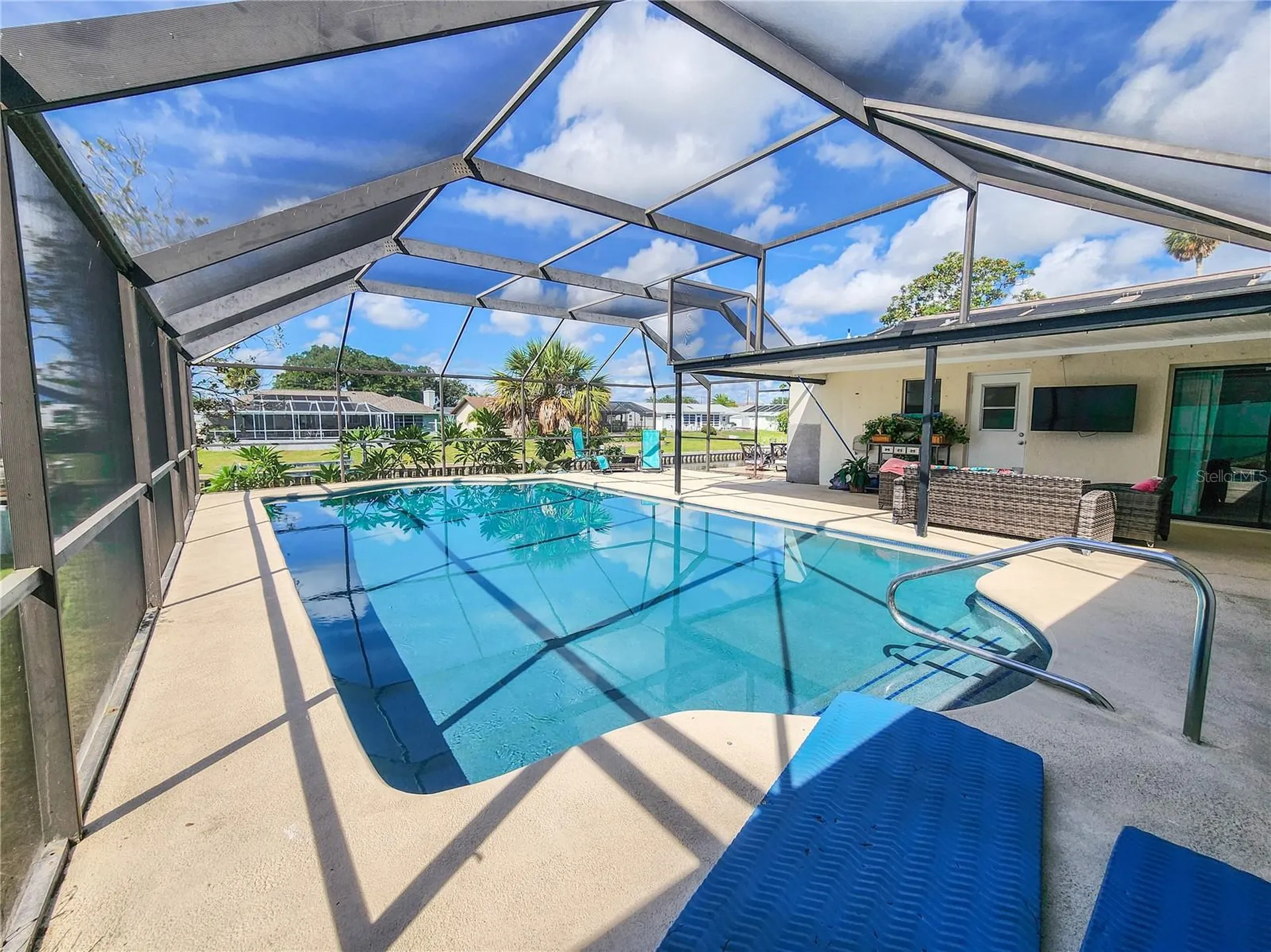 24 Claridge Court S Palm Coast FL 32137
