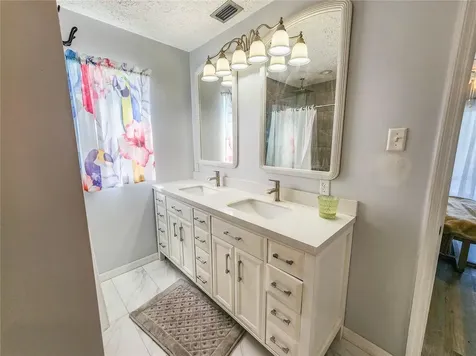 24 Claridge Court S Palm Coast FL 32137