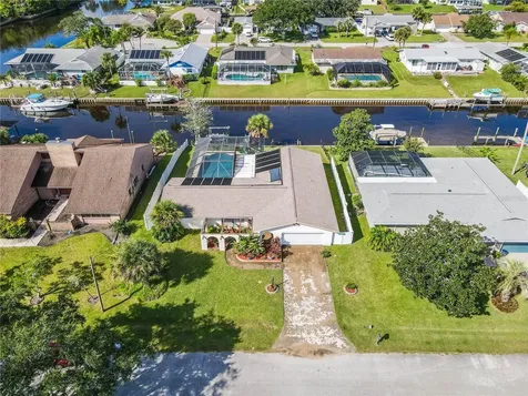 24 Claridge Court S Palm Coast FL 32137