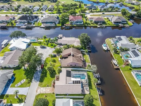24 Claridge Court S Palm Coast FL 32137
