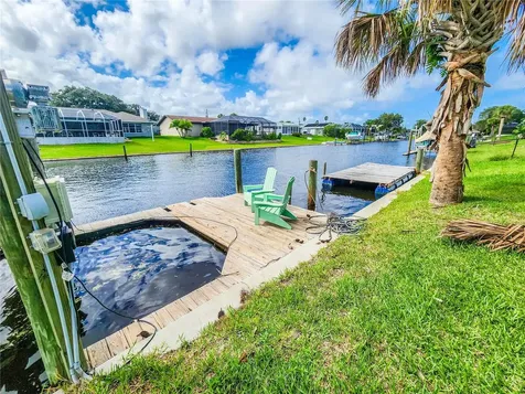 24 Claridge Court S Palm Coast FL 32137