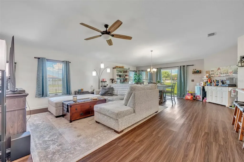 2488 Begonia Street Mascotte FL 34753
