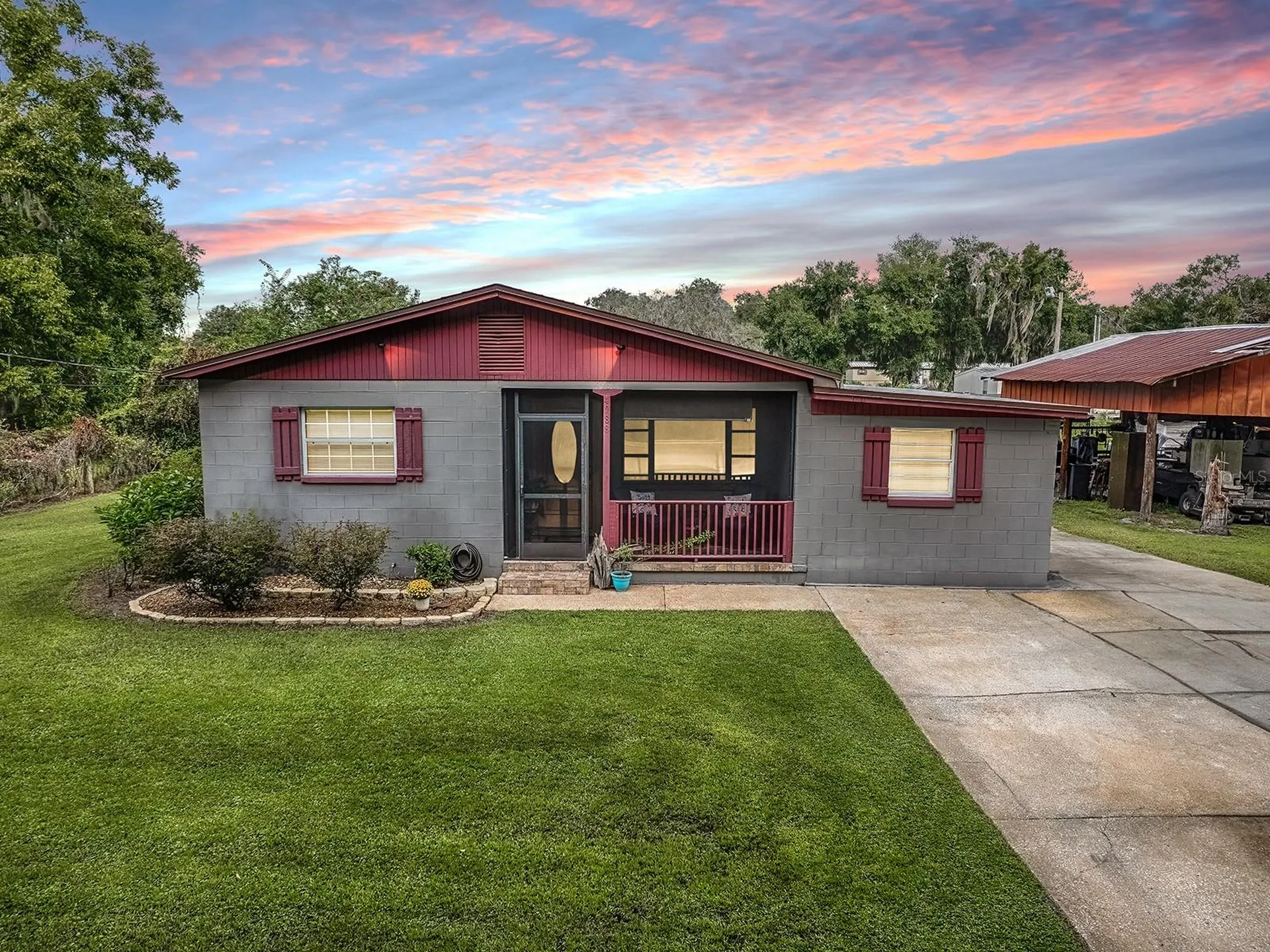 4988 County Road 155 Wildwood FL 34785