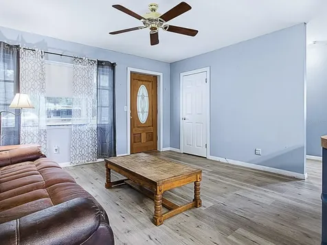 4988 County Road 155 Wildwood FL 34785