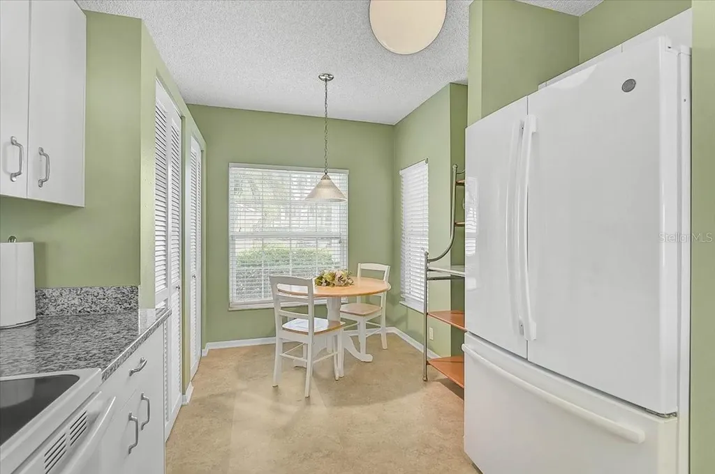 4215 Caddie Drive E Bradenton FL 34203