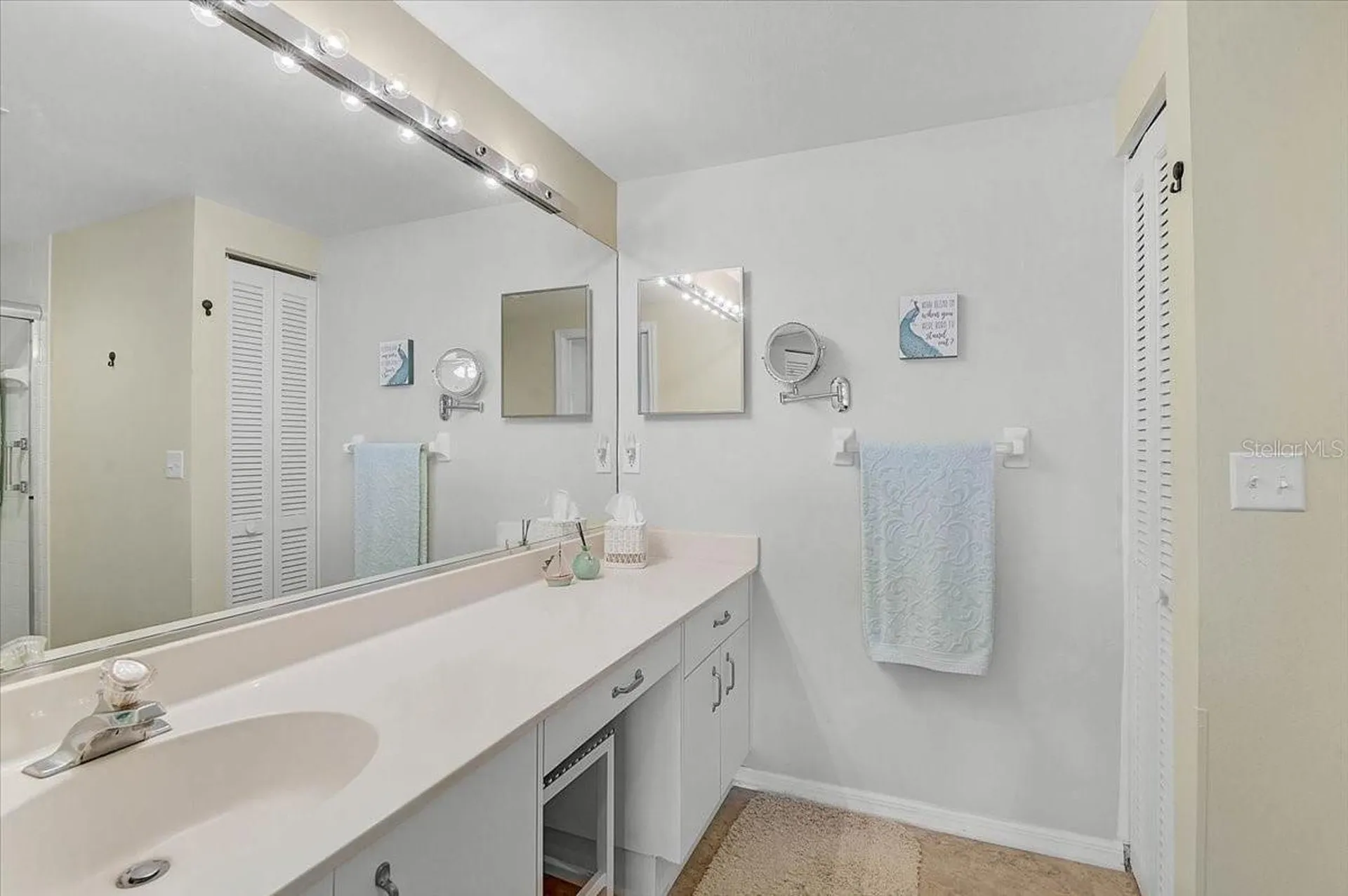 4215 Caddie Drive E Bradenton FL 34203