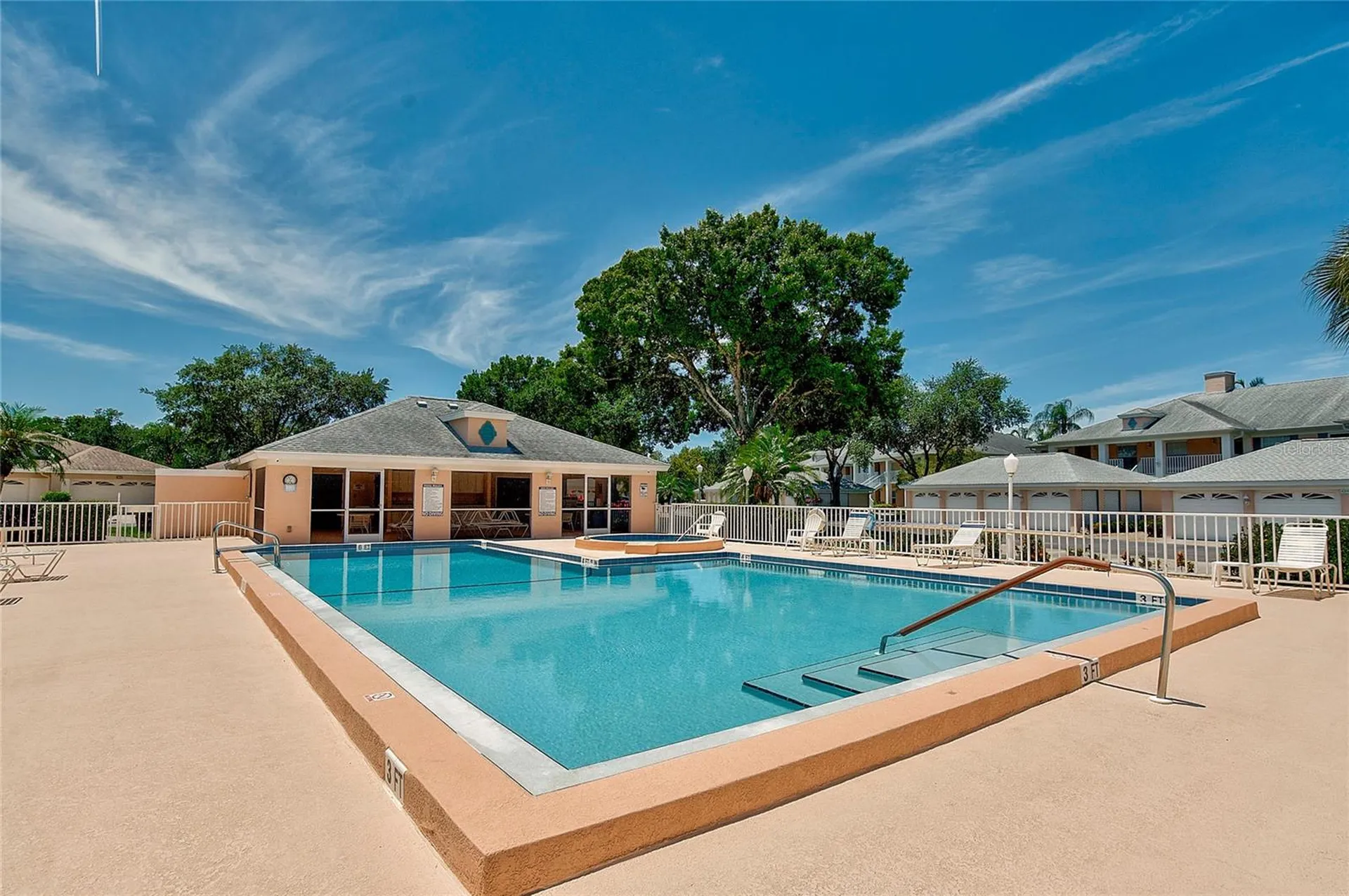 4215 Caddie Drive E Bradenton FL 34203