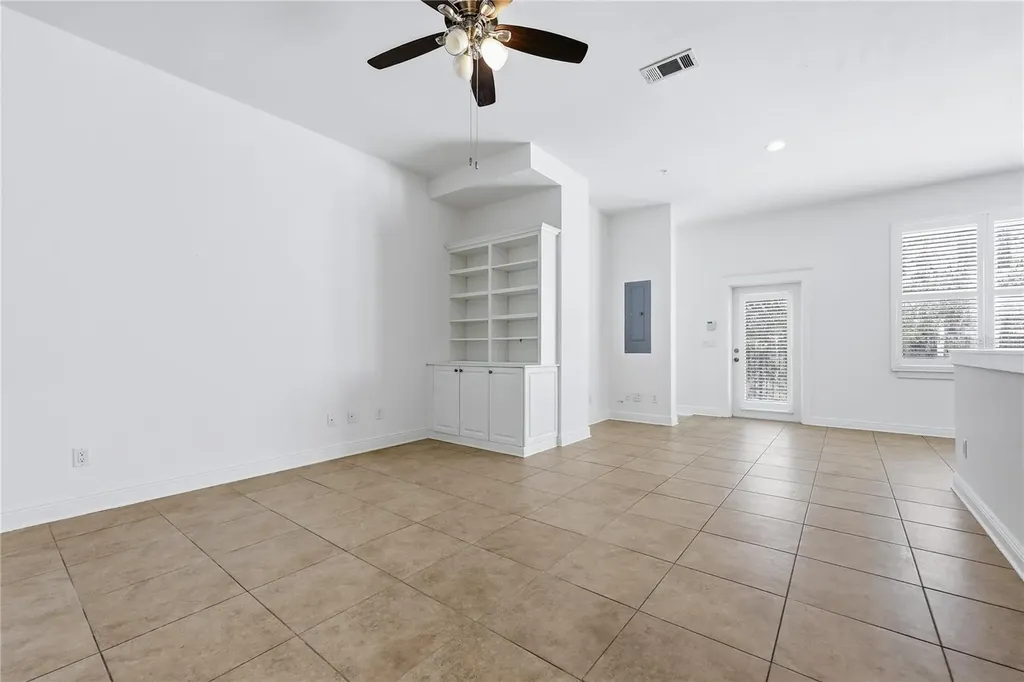 132 NE 4th Street Gainesville FL 32601