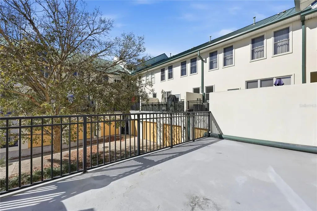132 NE 4th Street Gainesville FL 32601