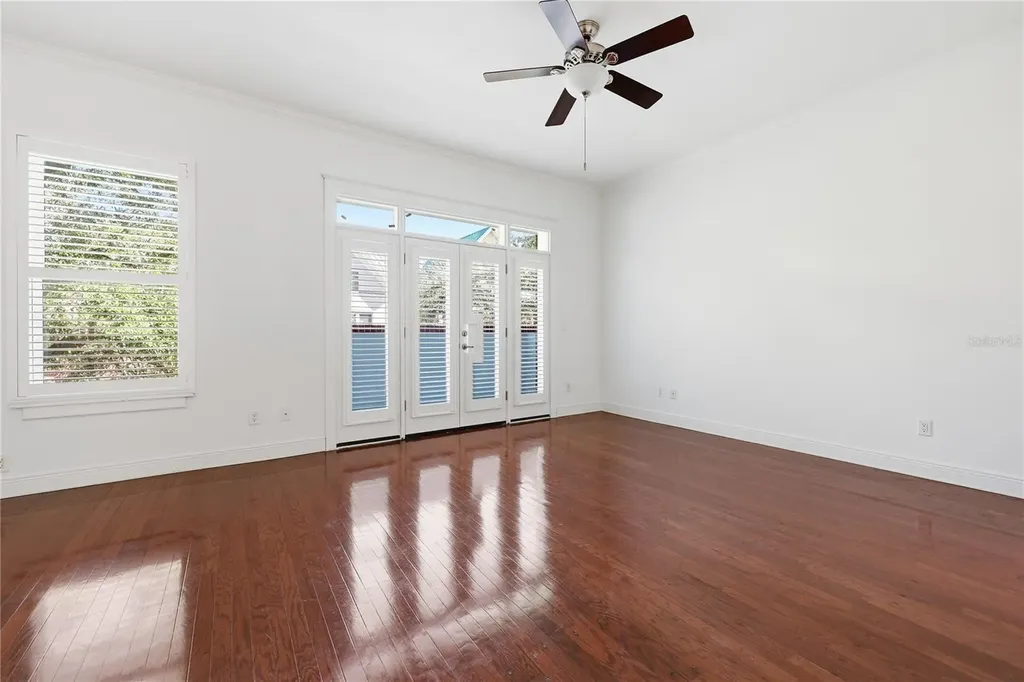 132 NE 4th Street Gainesville FL 32601