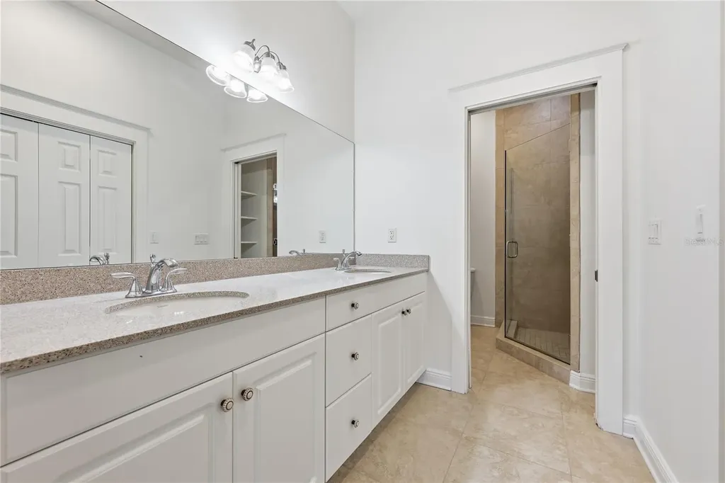 132 NE 4th Street Gainesville FL 32601