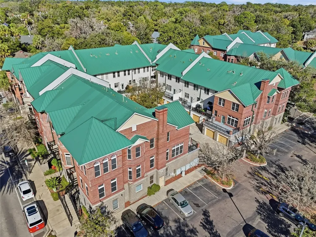132 NE 4th Street Gainesville FL 32601