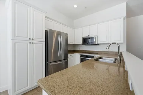 132 NE 4th Street Gainesville FL 32601