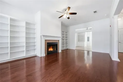 132 NE 4th Street Gainesville FL 32601