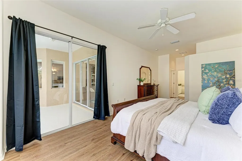 8226 Barton Farms Boulevard Sarasota FL 34240
