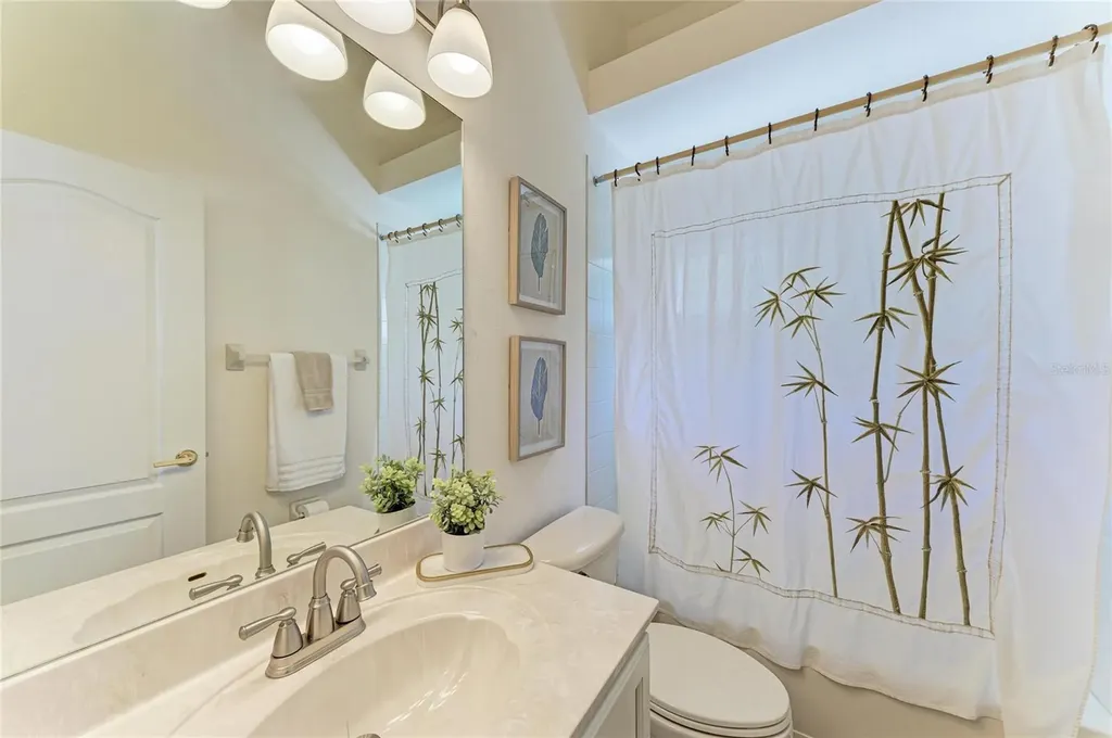8226 Barton Farms Boulevard Sarasota FL 34240
